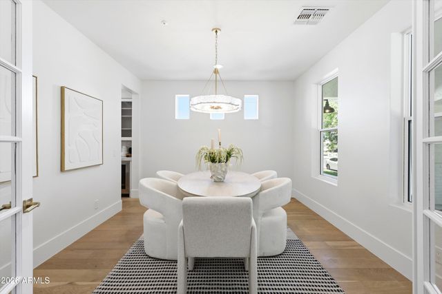 1360 S MULBERRY Street, Gilbert, AZ 85296