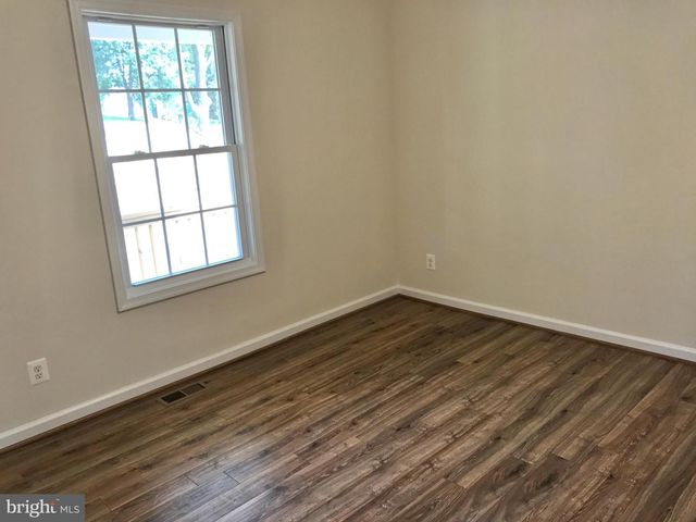 1730 HIGH TOP RD, Linden, VA 22642
