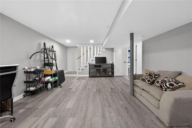 12704 E 48 Terrace S, Independence, MO 64055