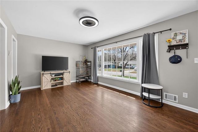 12704 E 48 Terrace S, Independence, MO 64055