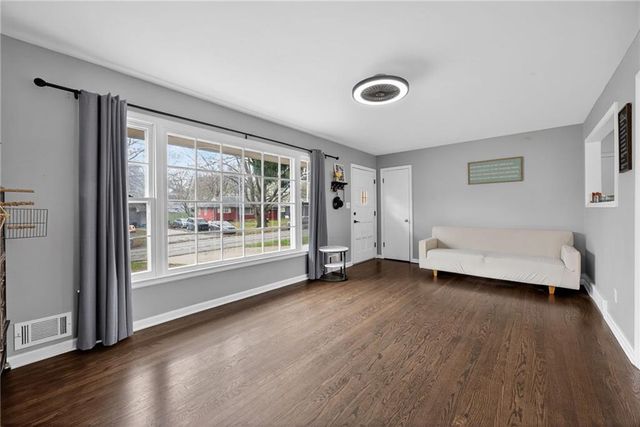 12704 E 48 Terrace S, Independence, MO 64055