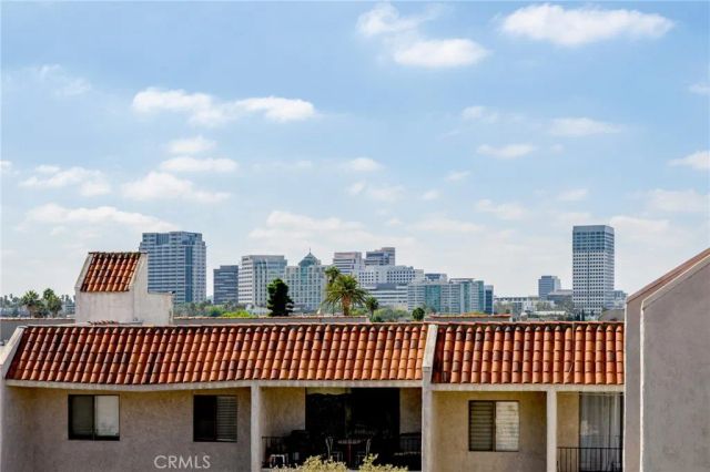 1401 Valley View Road 329, Glendale, CA 91202