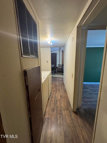 90 Railroad Avenue, Saint Paul, VA 24283