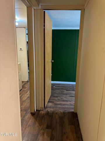 90 Railroad Avenue, Saint Paul, VA 24283