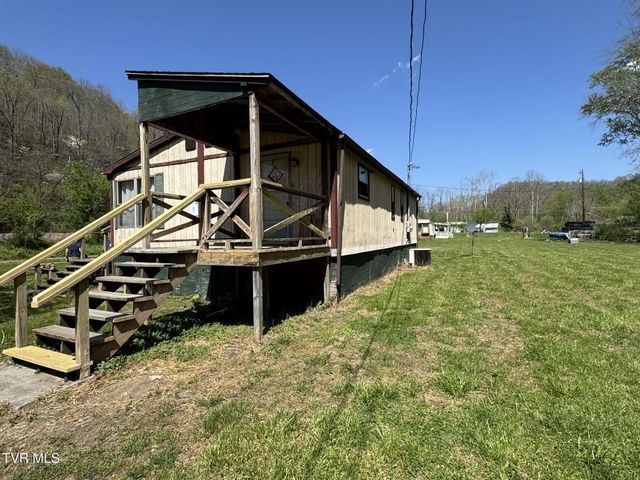 90 Railroad Avenue, Saint Paul, VA 24283