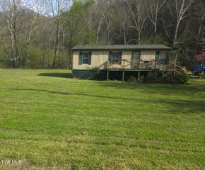 90 Railroad Avenue, Saint Paul, VA 24283
