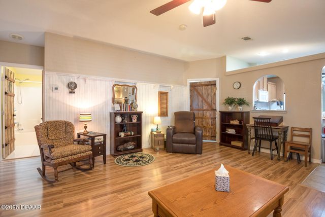 1142 Coquina Bluff, Daytona Beach, FL 32117