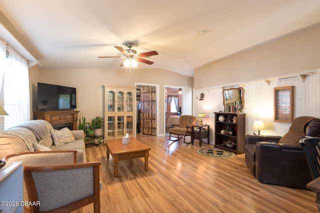 1142 Coquina Bluff, Daytona Beach, FL 32117