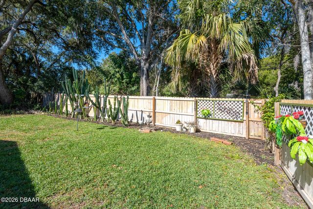 1142 Coquina Bluff, Daytona Beach, FL 32117