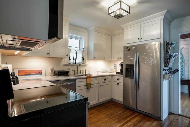 1501 29TH AVENUE N, St Petersburg, FL 33704