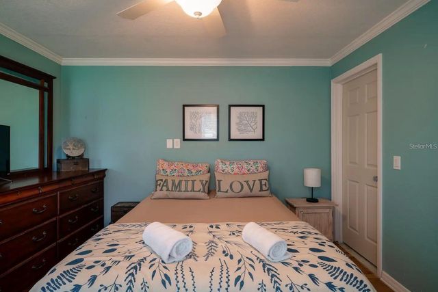 1501 29TH AVENUE N, St Petersburg, FL 33704