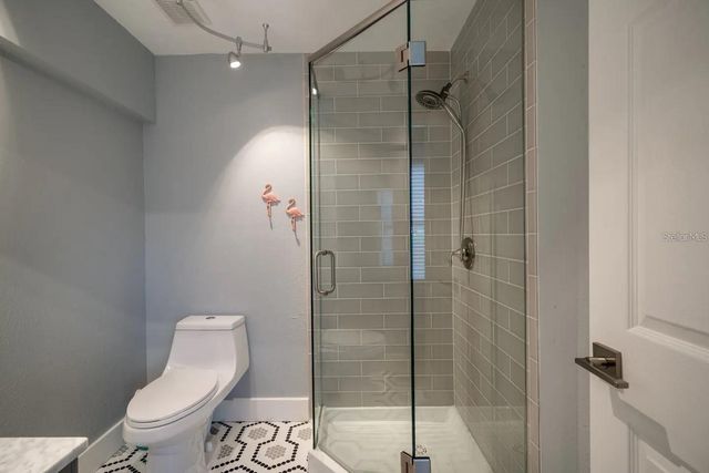 1501 29TH AVENUE N, St Petersburg, FL 33704