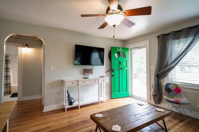 1501 29TH AVENUE N, St Petersburg, FL 33704