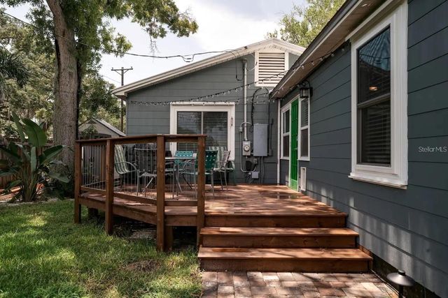 1501 29TH AVENUE N, St Petersburg, FL 33704