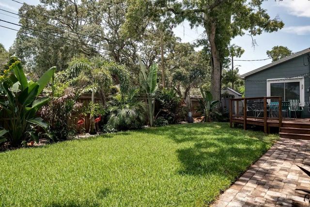 1501 29TH AVENUE N, St Petersburg, FL 33704