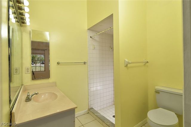 420 Alabama RD S, Lehigh Acres, FL 33936