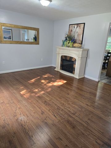 1870 Center Groton Road, Ledyard, CT 06339