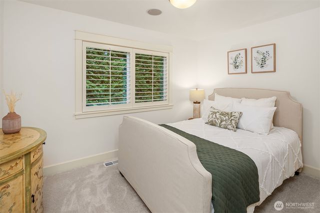 1262 173rd Avenue NE, Bellevue, WA 98008