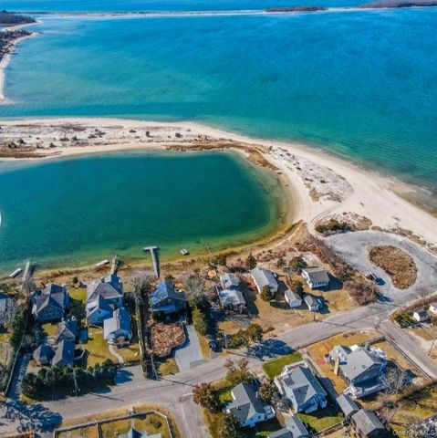 83 Hampton Road, Sag Harbor, NY 11963