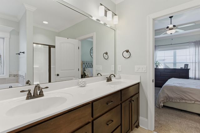 240 Windmill Trl, Hermitage, TN 37076