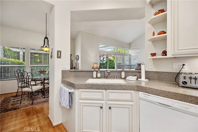 21355 Cancun, Mission Viejo, CA 92692