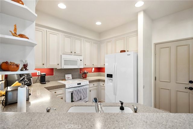 21355 Cancun, Mission Viejo, CA 92692