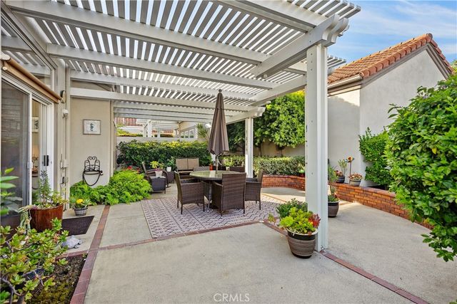 21355 Cancun, Mission Viejo, CA 92692