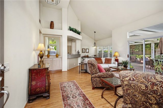 21355 Cancun, Mission Viejo, CA 92692