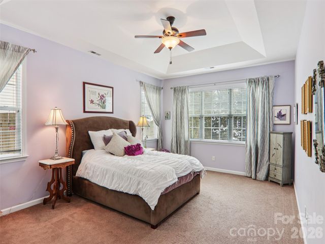 1 Breyerton Court, Asheville, NC 28804