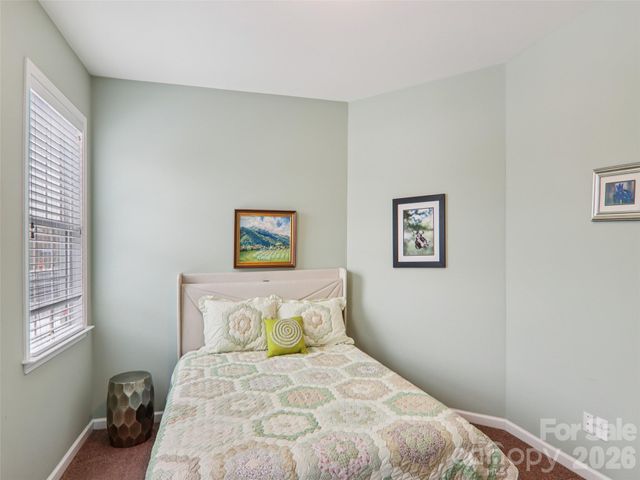 1 Breyerton Court, Asheville, NC 28804