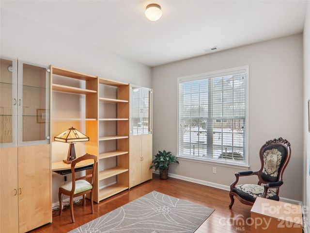 1 Breyerton Court, Asheville, NC 28804