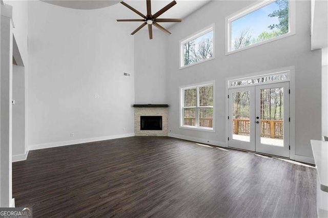 401 Blossom Trail, Acworth, GA 30101