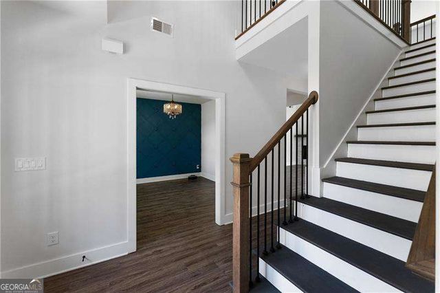 401 Blossom Trail, Acworth, GA 30101