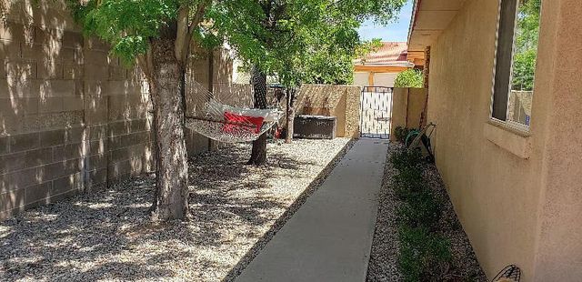 2529 Manzano Loop NE, Rio Rancho, NM 87144