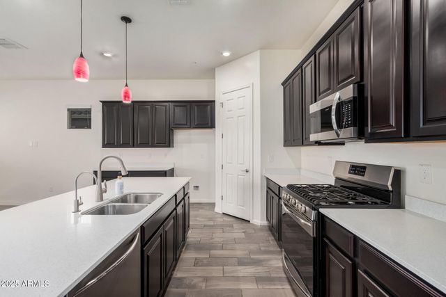 21255 W Ashland Avenue, Buckeye, AZ 85396