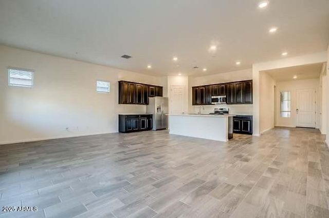 21255 W Ashland Avenue, Buckeye, AZ 85396