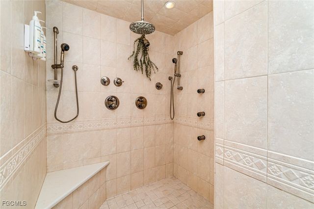 2019 SE 28th TER, Cape Coral, FL 33904