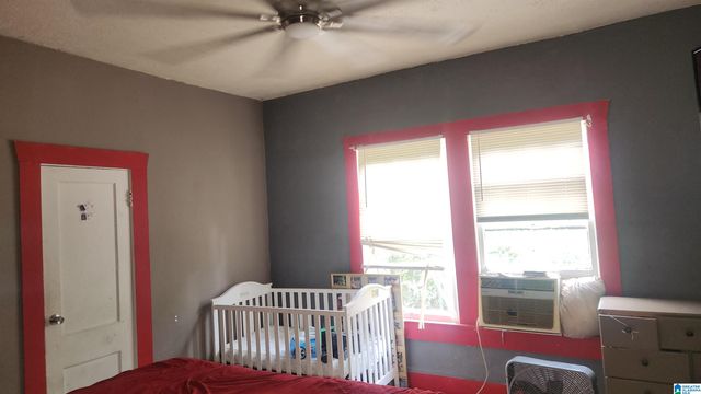 421 VALLEY ROAD, Fairfield, AL 35064