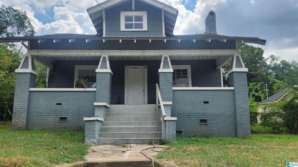 421 VALLEY ROAD, Fairfield, AL 35064