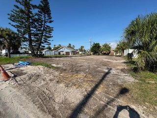 14012 MARGUERITE DRIVE, Madeira Beach, FL 33708