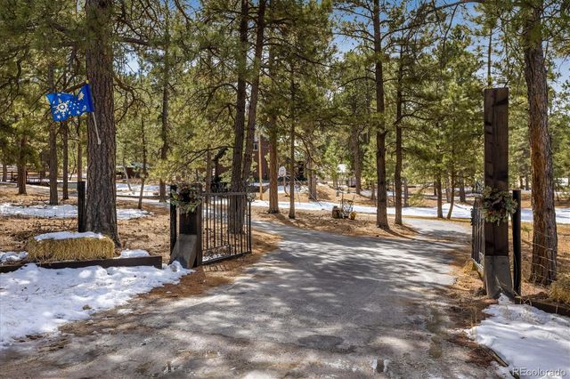 5030 Cedar Way, Elizabeth, CO 80107