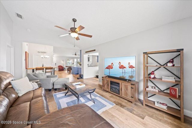 3320 Lakeview Circle, Melbourne, FL 32934