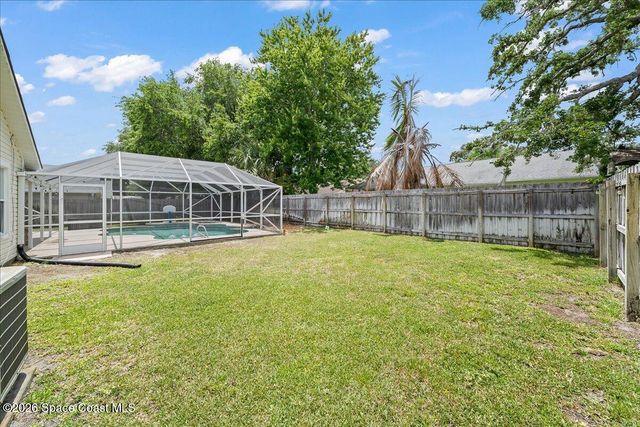 3320 Lakeview Circle, Melbourne, FL 32934