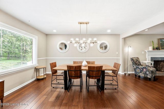 2410 Mahan Dr, Louisville, KY 40299