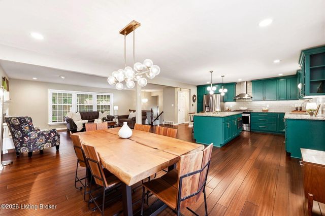 2410 Mahan Dr, Louisville, KY 40299