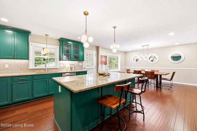 2410 Mahan Dr, Louisville, KY 40299