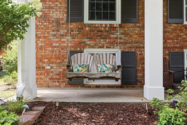 2410 Mahan Dr, Louisville, KY 40299