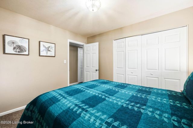 2410 Mahan Dr, Louisville, KY 40299