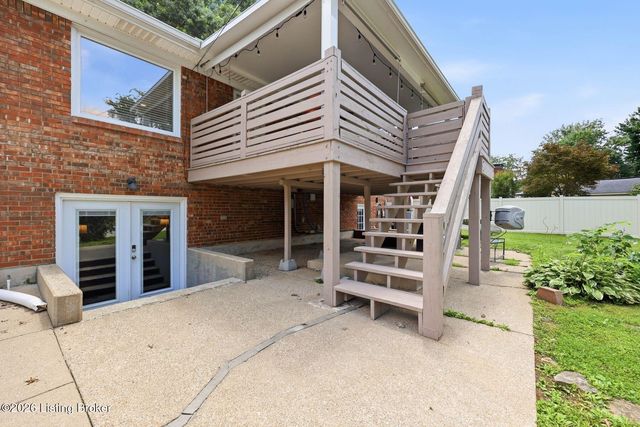 2410 Mahan Dr, Louisville, KY 40299
