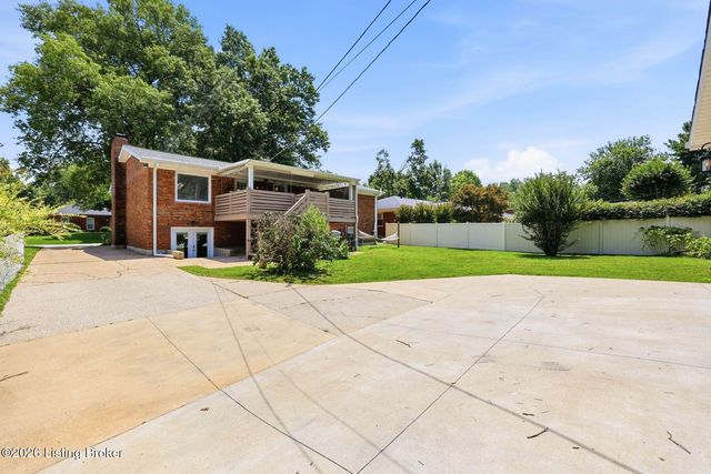 2410 Mahan Dr, Louisville, KY 40299